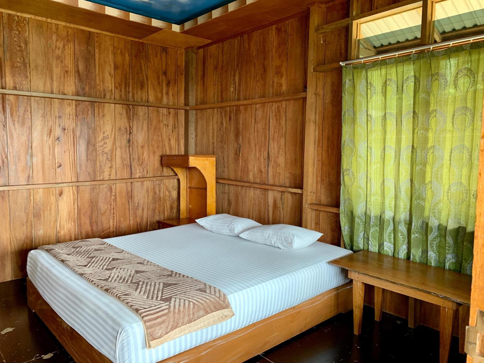 Bagoes View Cottages Maninjau エクステリア 写真